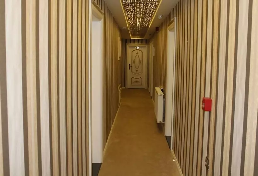 Otel Moonrose