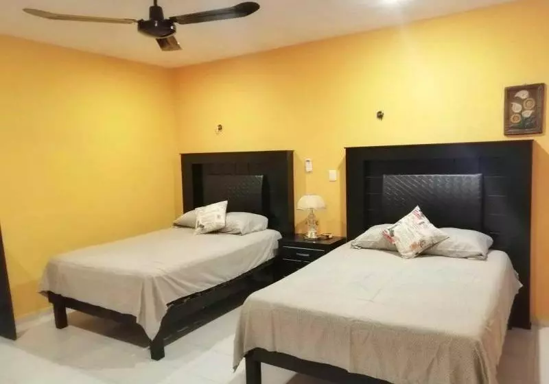 پانسیون Casa Daniels