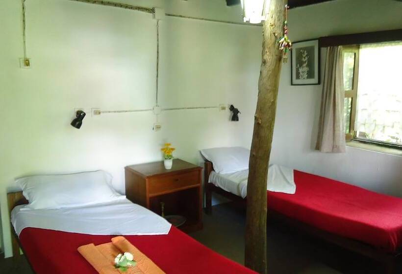 پانسیون Gurkha Lodge