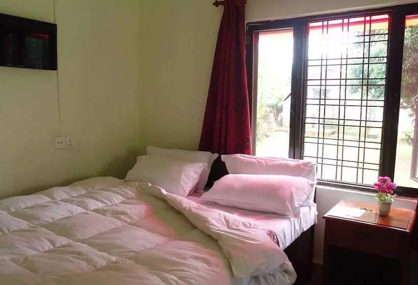 پانسیون Gurkha Lodge