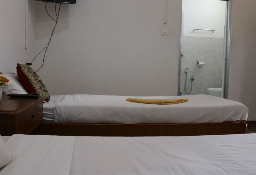 پانسیون Gurkha Lodge