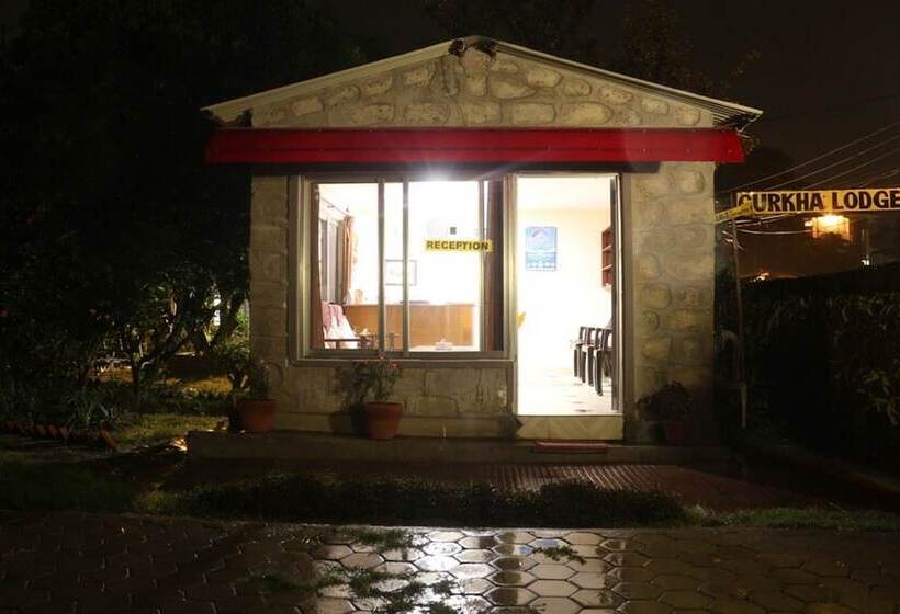 پانسیون Gurkha Lodge