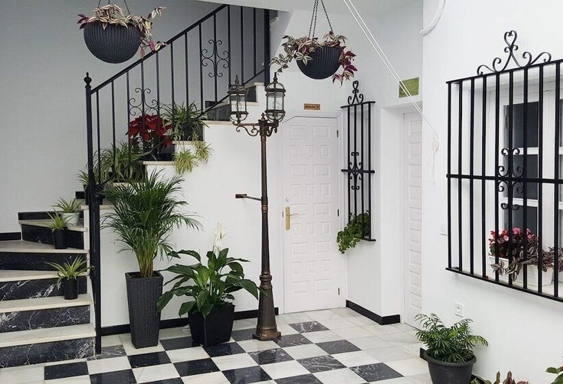 بنسيون Hospedería Rural Las Buganvillas