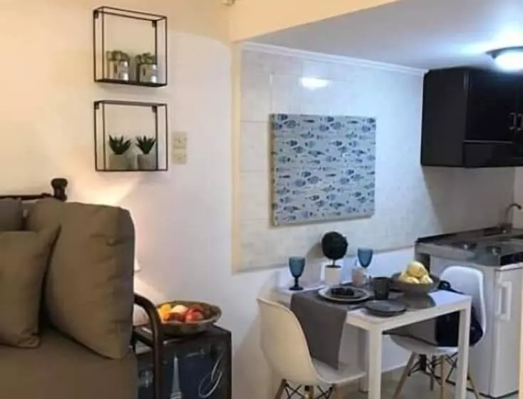 ペンション Milos Inn & Maisonette