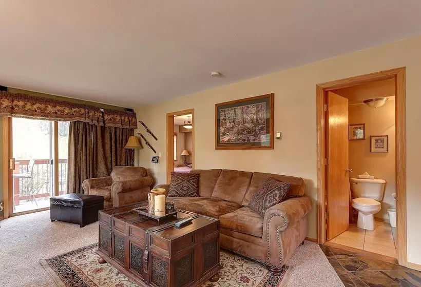 Cinnamon Ridge Iii 2 Bed 2 Bath