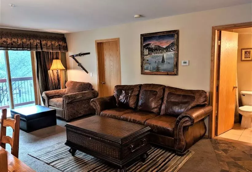 Cinnamon Ridge Iii 2 Bed 2 Bath