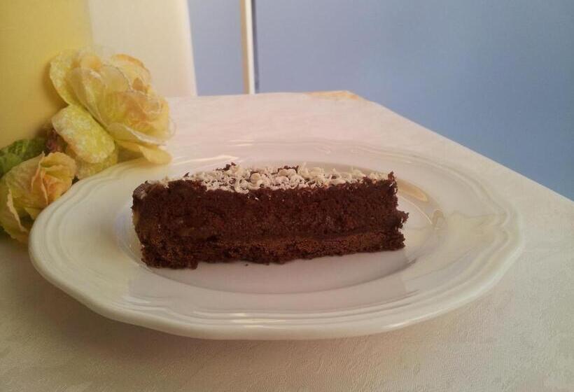 Five Roses Bed & Breakfast