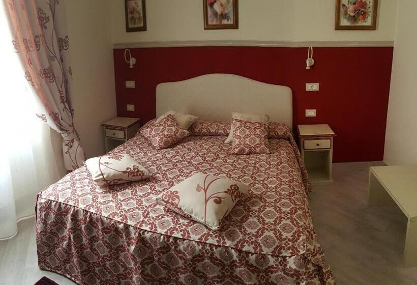 Five Roses Bed & Breakfast