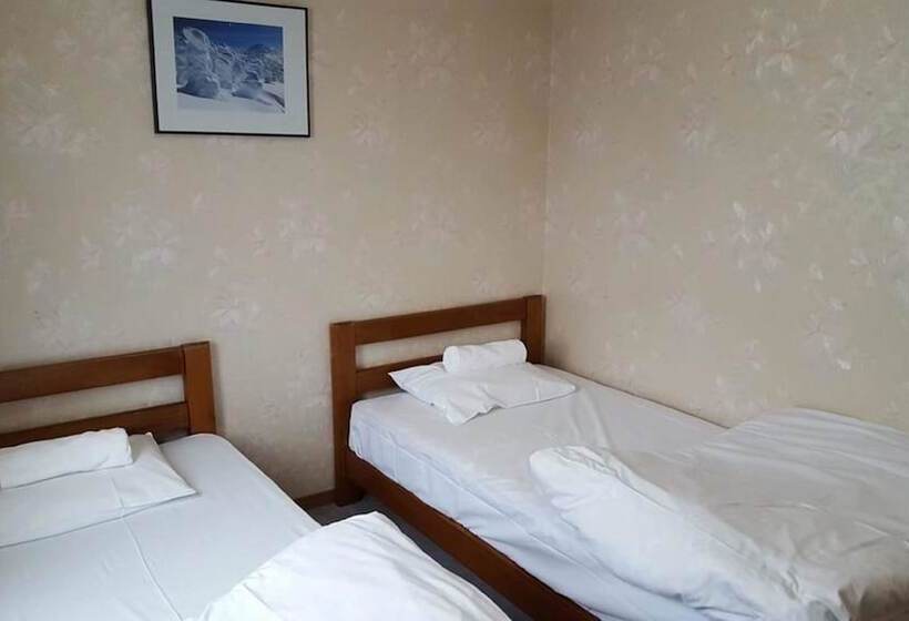 هتل Absolute Niseko Lodge