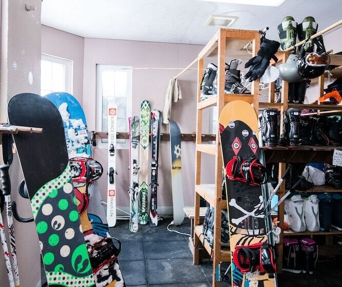 هتل Absolute Niseko Lodge