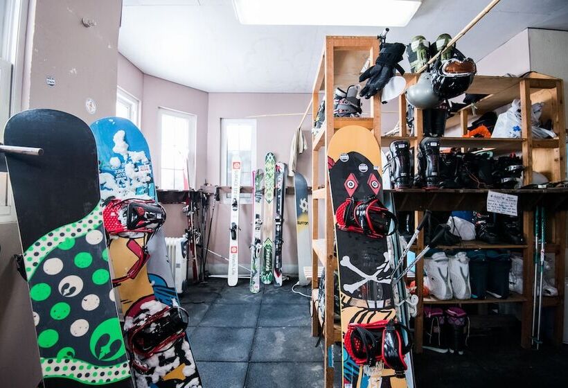 هتل Absolute Niseko Lodge