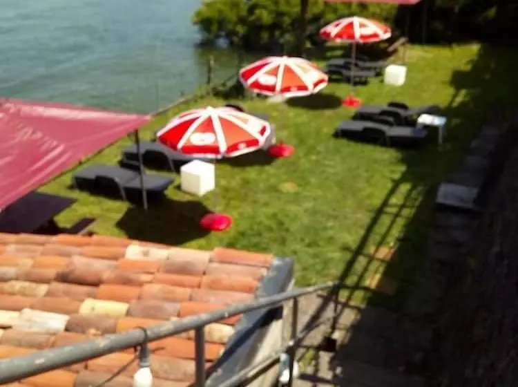 Hotelli Zappa Lake Lodge