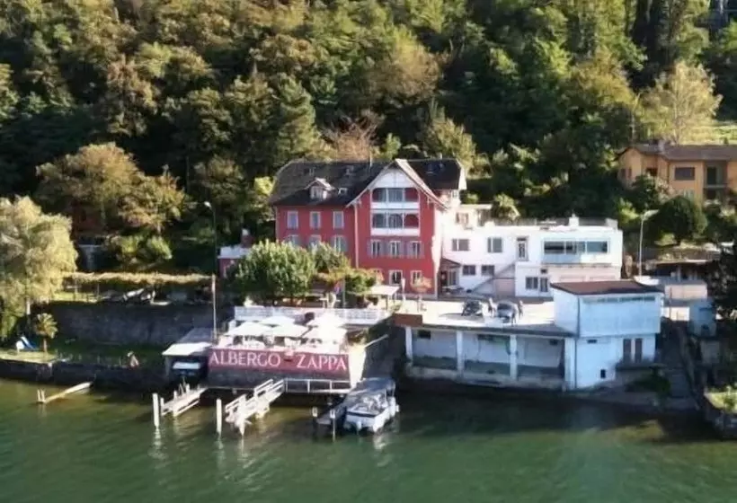 Hotelli Zappa Lake Lodge