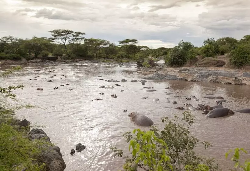 هتل Kananga Special Tented Camp