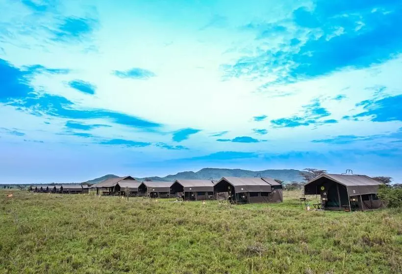 هتل Kananga Special Tented Camp