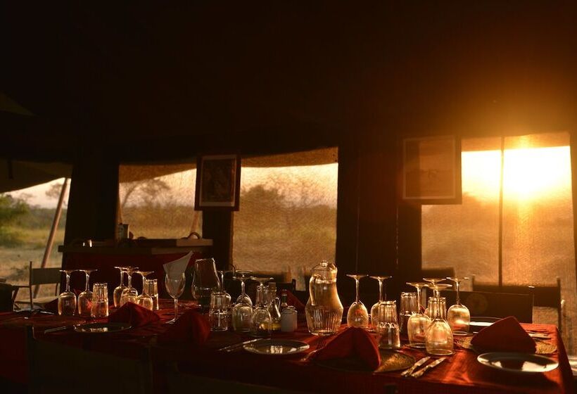 Hotel Kananga Special Tented Camp