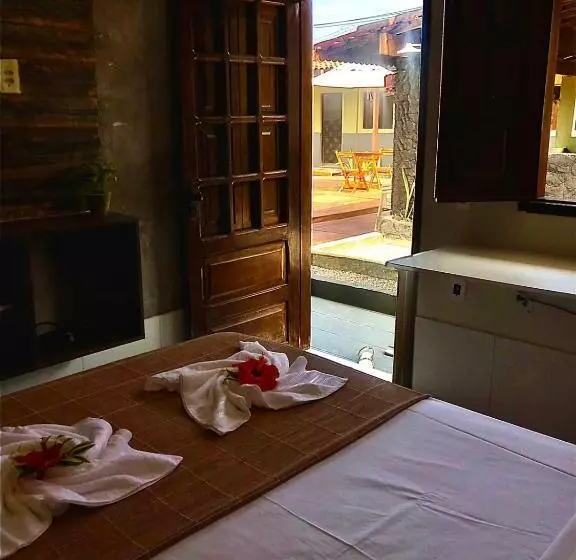 ホテル Pousada Fragata