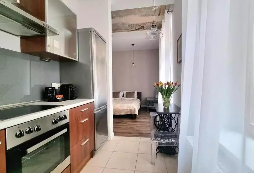 Nook Nook Apartments Katarzyny 2