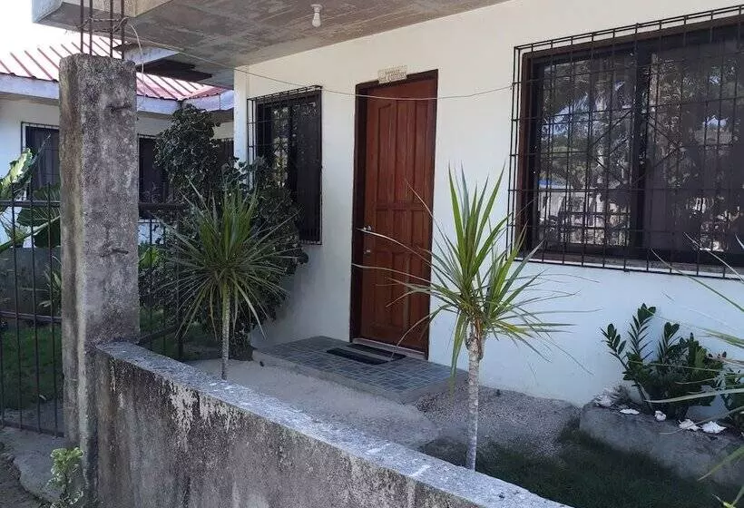 پانسیون Gardenview Homestay Siargao