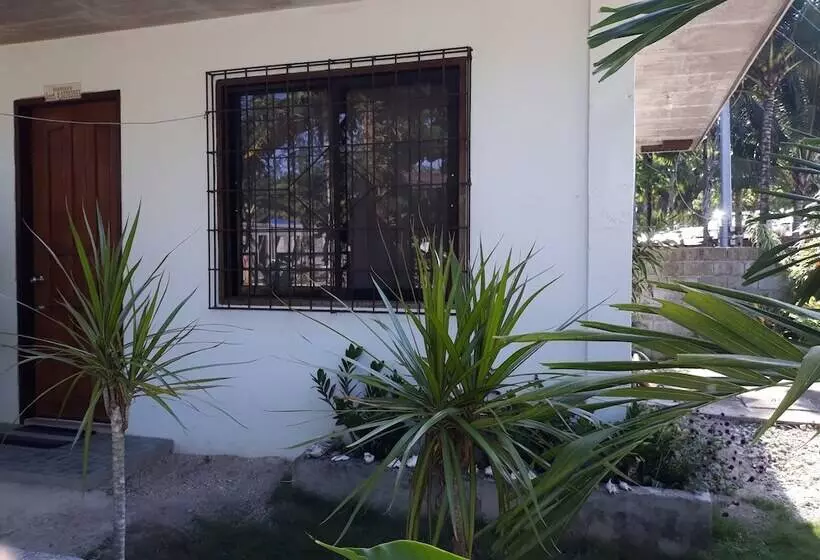 پانسیون Gardenview Homestay Siargao