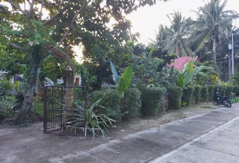 پانسیون Gardenview Homestay Siargao