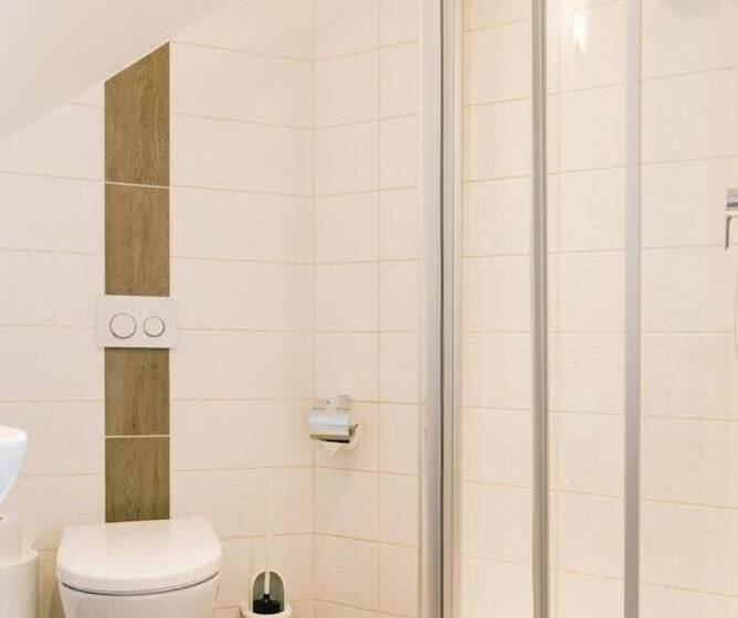 Пансион Gasthaus Zum Bergwitzsee