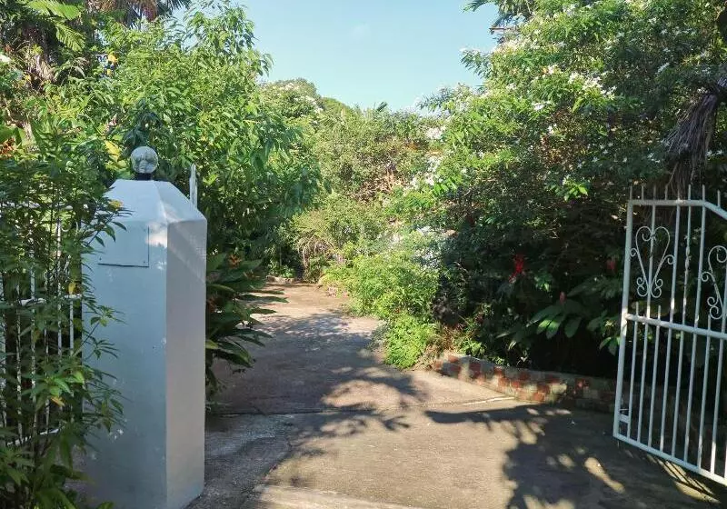 پانسیون Lapasyans Self Catering