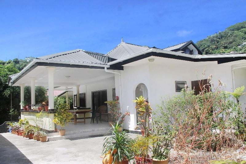 Pension Lapasyans Self Catering