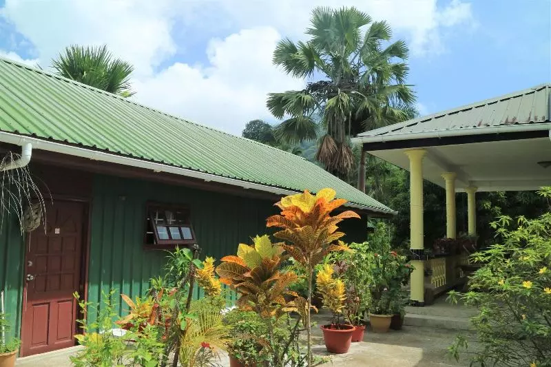 پانسیون Lapasyans Self Catering