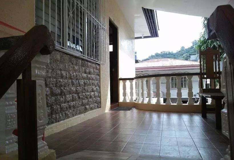 Majatalo Reddoorz At Bunakidz Lodge El Nido Palawan