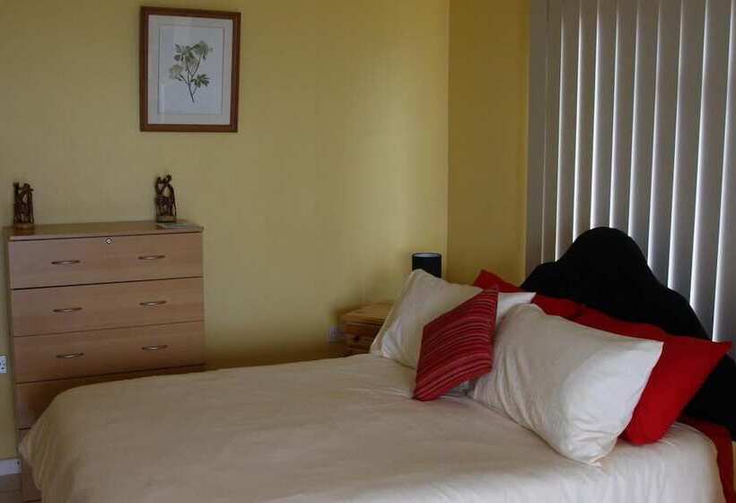 پانسیون Richards Travel Lodge