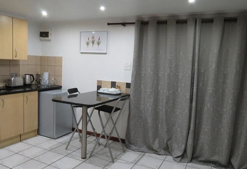 Majatalo Three Spruce