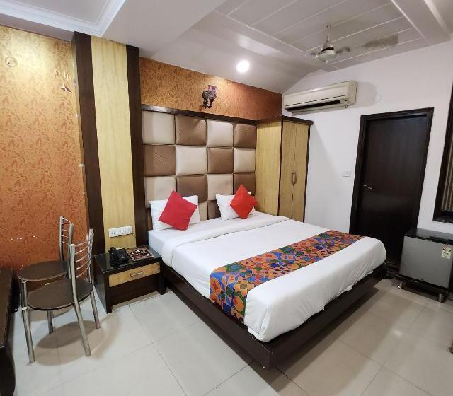 هتل Delhi Heart At New Delhi Railway Station