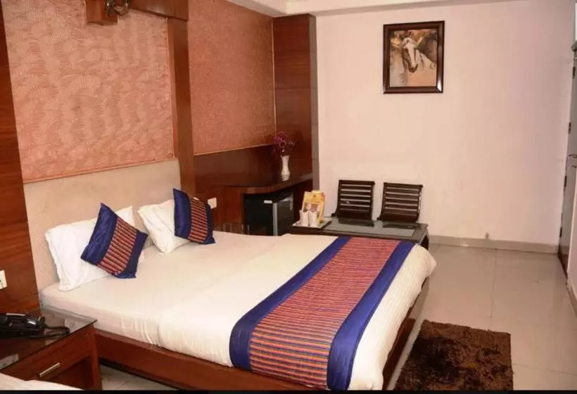 هتل Delhi Heart At New Delhi Railway Station