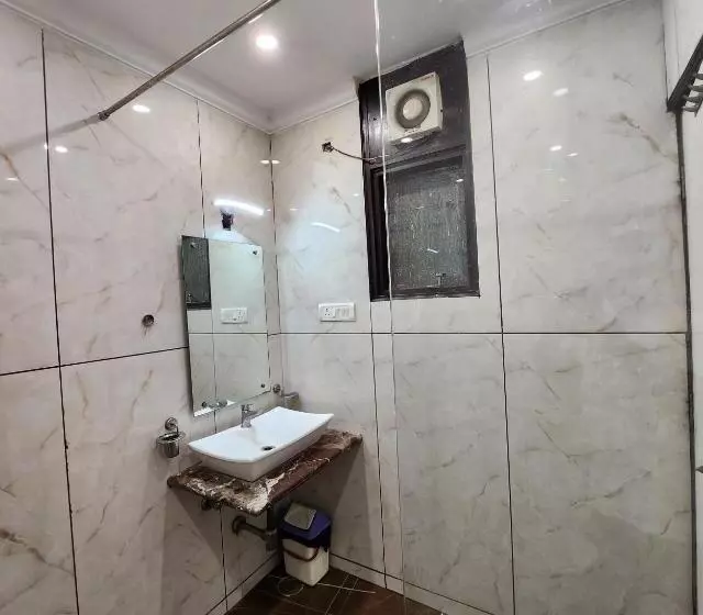 هتل Delhi Heart At New Delhi Railway Station