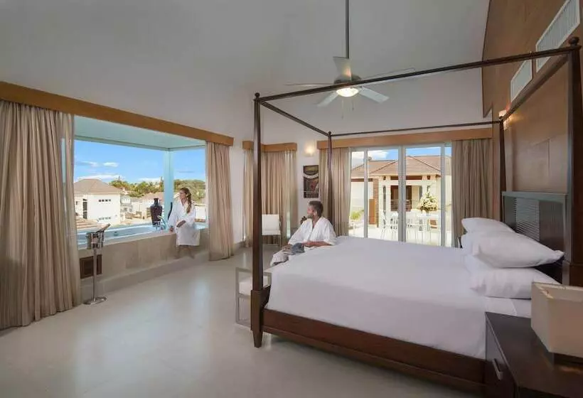 ホテル Royal Villas  Cofresi 6