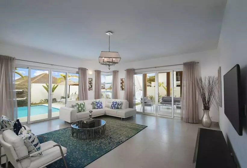 ホテル Royal Villas  Cofresi 6