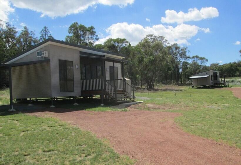 Just Red Wines Cabins