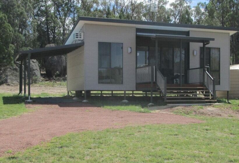 Just Red Wines Cabins