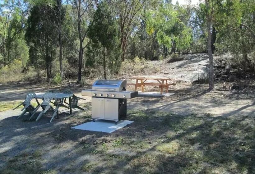 Just Red Wines Cabins