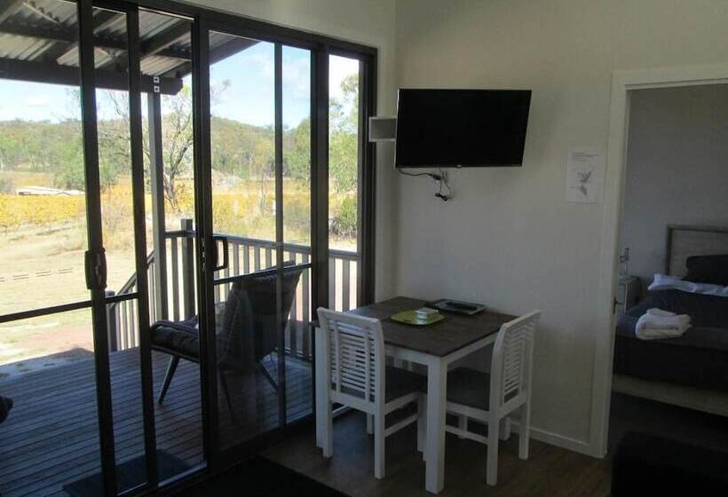 Just Red Wines Cabins