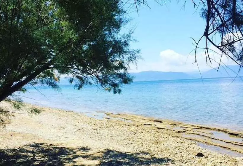 پانسیون Almyra Holiday Village