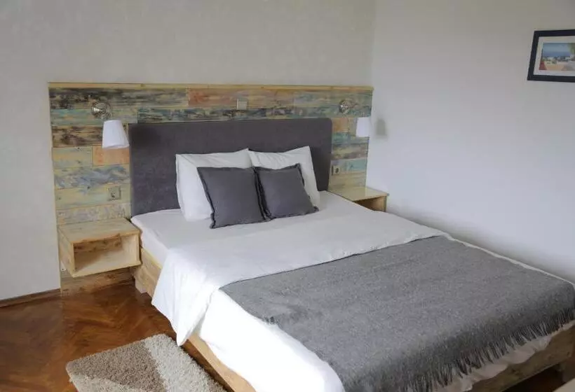 Majatalo Guest House Mediterranea