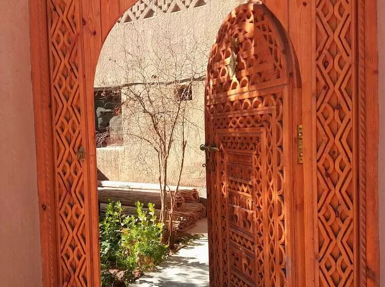 Majatalo Kasbah Les Nomades