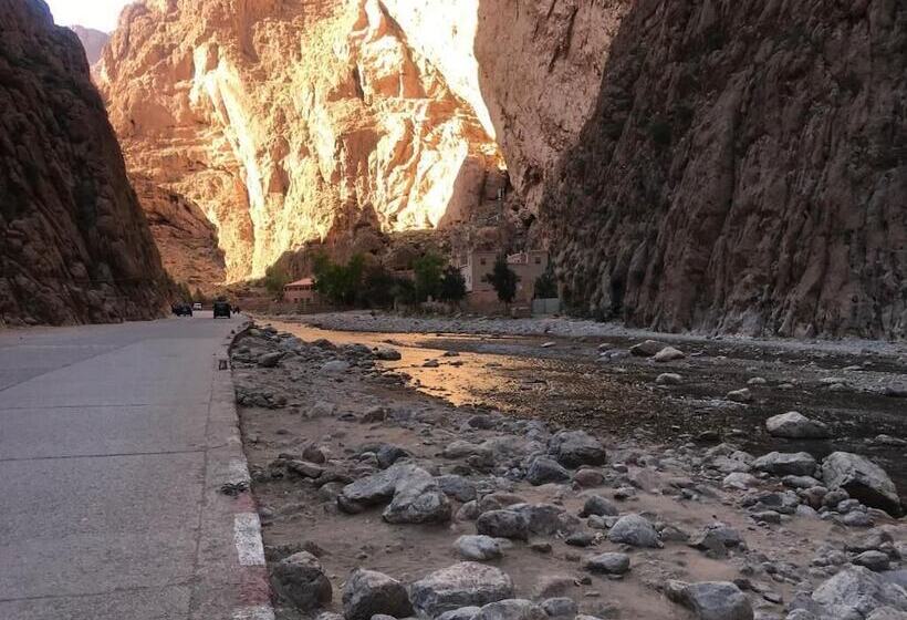 بنسيون Riad Dar Bab Todra