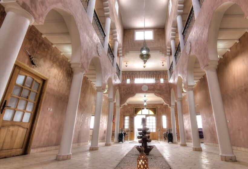 بنسيون Riad Dar Bab Todra