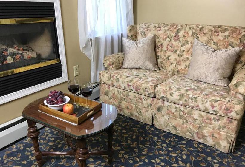 Fox & Hound Bed & Breakfast New Hope