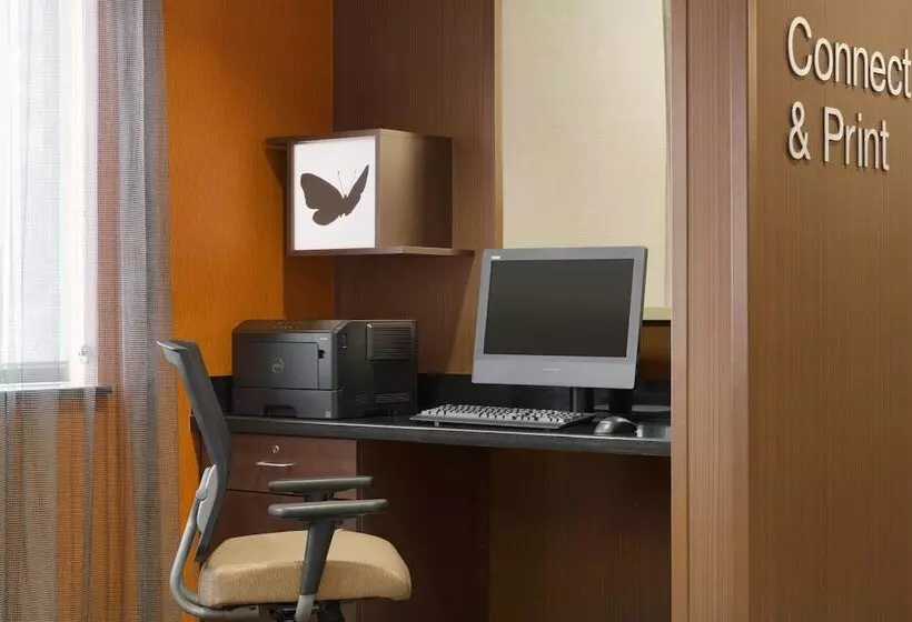 فندق Fairfield Inn Colorado Springs Air Force Academy