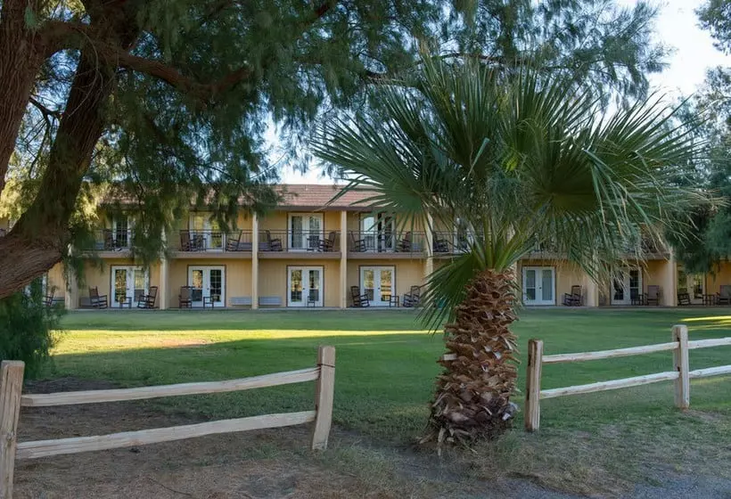 هتل The Oasis at Death Valley