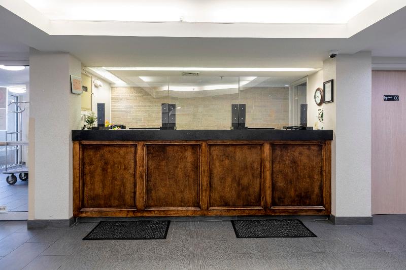 فندق Hometown Inn By Red Roof East Syracuse